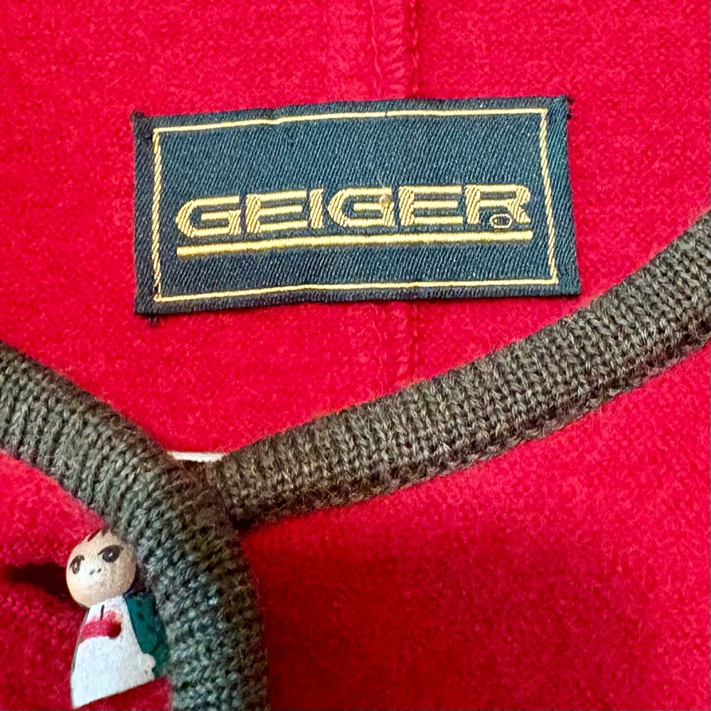 Vintage Geiger red wool embroidered‎ cardigan jacket - Picture 5 of 10